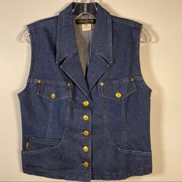 ST JOHN Top with Rhinestones. Abstract in red gray and orange. Size Small - Picture 8 of 8